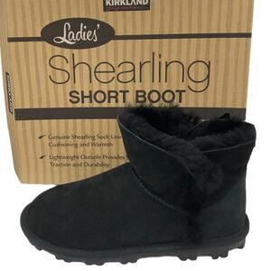 Costco Sheepskin Leather 100% Wool Shearling Lined Short Boots Black Women's 8